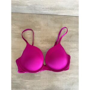 Victoria's Secret Pink Biofit Demi Uplift Bra Rhinestone Straps Size 34C‎